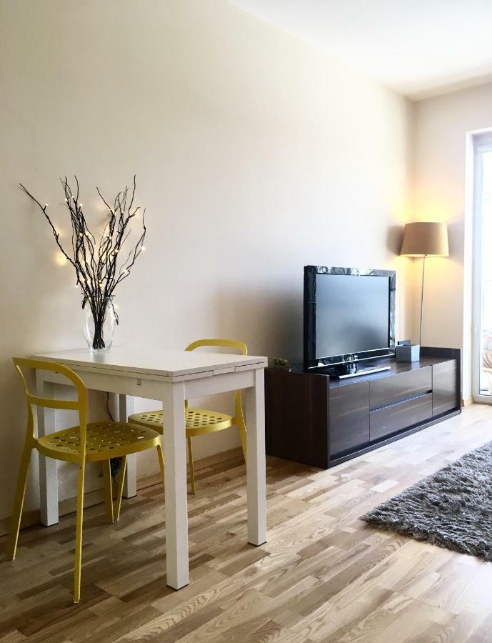 Clicktheflat Artistic Estate Apartment Varsó Kültér fotó